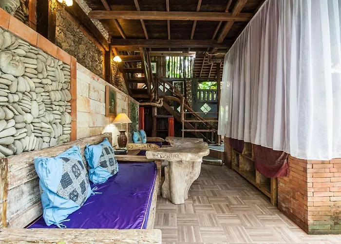 Vakantiehuis Secluded Jungle W Private Pool & Serene View *