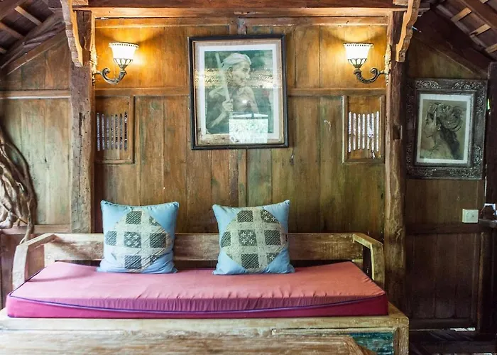 Secluded Jungle W Private Pool & Serene View Vakantiehuis Ubud